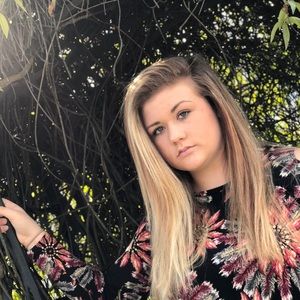 Meet your Posher, Misty